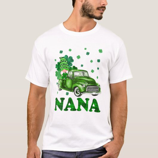 Patricks Day Gnome Nana Plaid Tシャツ (正面)