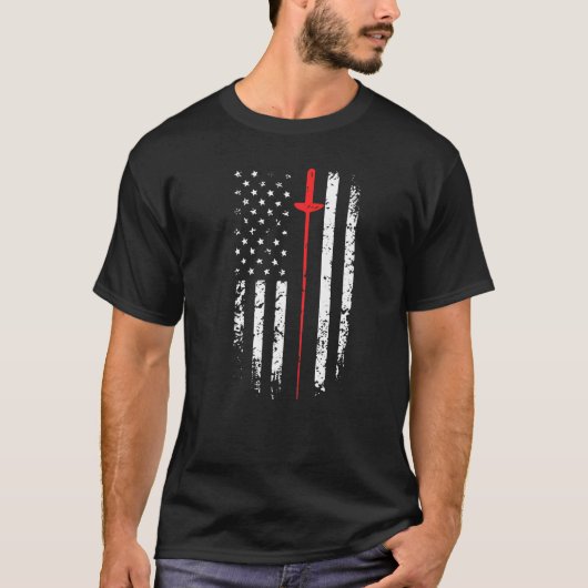 Patriotic American Flag Fencing Tシャツ (正面)