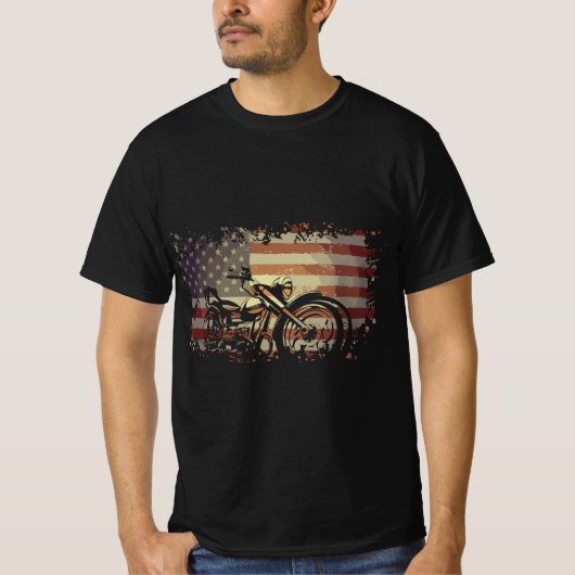 Patriotic American Flag Motorcycle Biker  Tシャツ (正面)