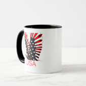 Patriotic Bald Eagle Flying Design マグカップ (正面左)