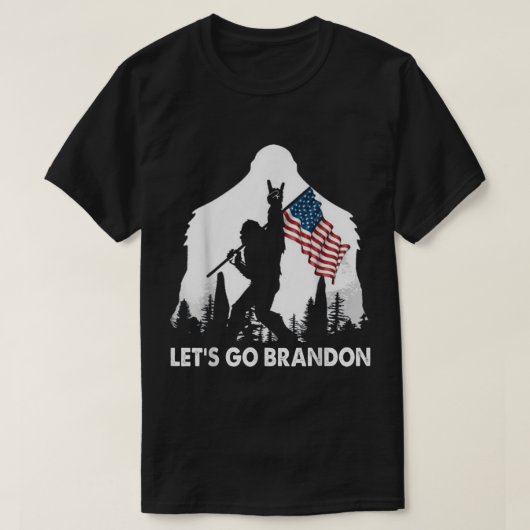 Patriotic Bigfoot Adventure Design Tシャツ (デザイン正面)