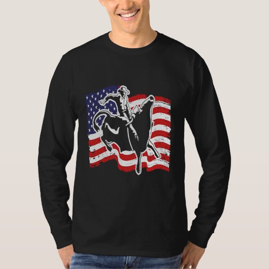 Patriotic Bull Rider Western Rodeo American Flag B Tシャツ (正面)