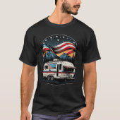 Patriotic Camping And Caravan Adventure USA  1 Tシャツ (正面)