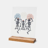 Patriotic Dancing Skeleton Fireworks Vintage Shirt アクリルサイン (傾斜)