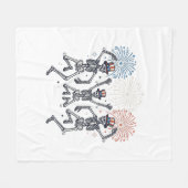 Patriotic Dancing Skeleton Fireworks Vintage Shirt フリースブランケット (正面(横))