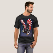 Patriotic Eagle T-Shirt – Bold American Spirit in Tシャツ (正面フル)