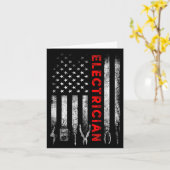 Patriotic Electrician American Flag Fathers Day  カード (黄色い花)