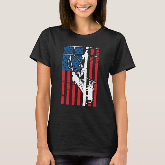 Patriotic Lineman Tools Amercia USA Flag Electrici Tシャツ (正面)
