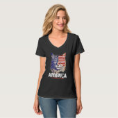 Patriotic Maine Coon Face Independence Day Feline  Tシャツ (正面フル)