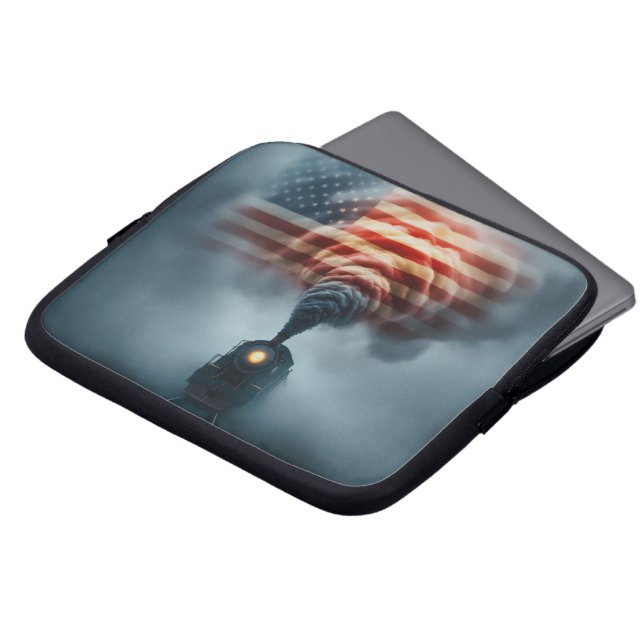 Patriotic Neoprene Laptop Sleeve  ラップトップスリーブ (正面上部)