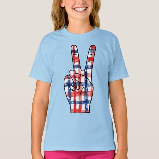Patriotic Peace Sign Hand Abstract US Flag Pattern Tシャツ (正面)