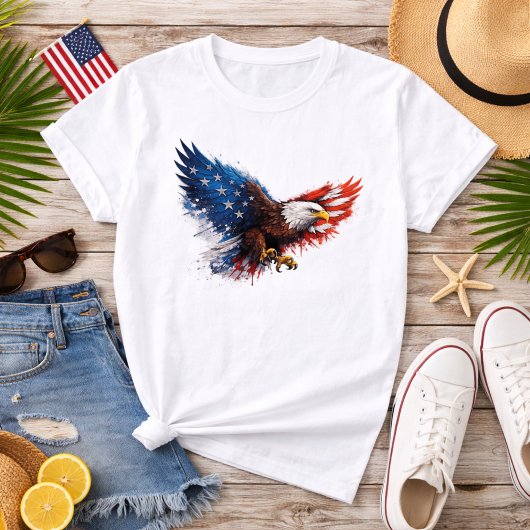 Patriotic Red White and Blue Eagle Tシャツ