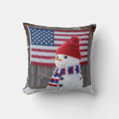 Patriotic Snowman With American Flag クッション (正面)