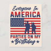 Patriotic Soldier Holding US Flag Postcard シーズンポストカード (正面)