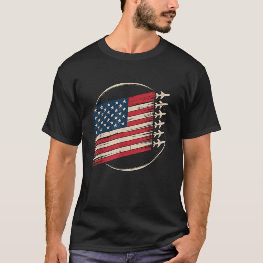Patriotic USA Flag Fighter Jets Boys 4th of July Tシャツ (正面)