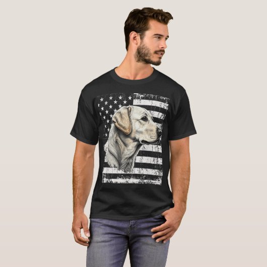 Patriotic Usa Flag Yellow Labrador Distressed  Tシャツ (正面フル)