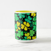 Pattern St. Patrick's Day Clovers マグカップ (中央)
