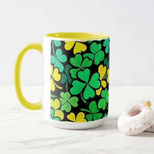Pattern St. Patrick's Day Clovers マグカップ (ドーナツ付き)