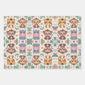Patterned design featuring cartoon animals  ラッピングペーパーシート (正面3)