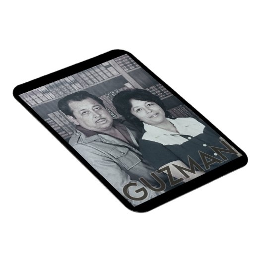 PAUL & MARGARET GUZMAN, SR. – マグネット (右側)