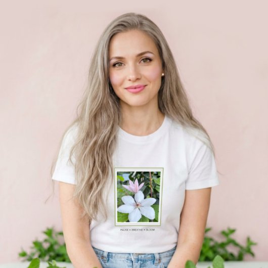 Pause Breathe Bloom フラワーロゴTシャツ Tシャツ