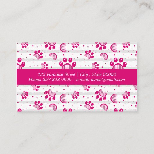 Pawプリントとグルーミングコームのパターン（ピンク色） 名刺 (裏面)