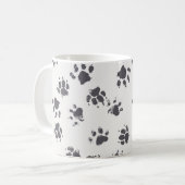Paw足跡：犬のモノクロシームレス。 コーヒーマグカップ (正面左)