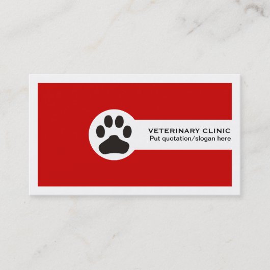 Paw and QR code red Vet/Veterinary Clinic 名刺 (正面)