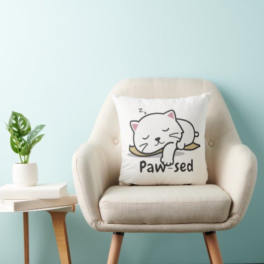 Paw-sed Cat Throw Pillow – Soft & Snuggly Nap Deco クッション (椅子)