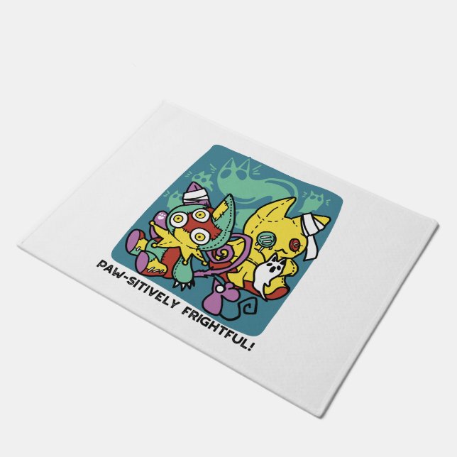 Paw-sitively Frightful | Monstrous Cats Halloween  ドアマット (アングル)