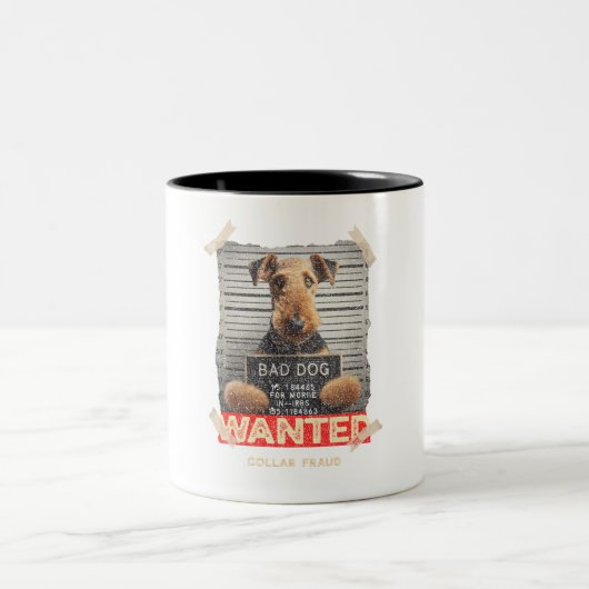 Pawnal Code: "Collar Fraud" - Bad Airedale Terrier ツートーンマグカップ (中央)