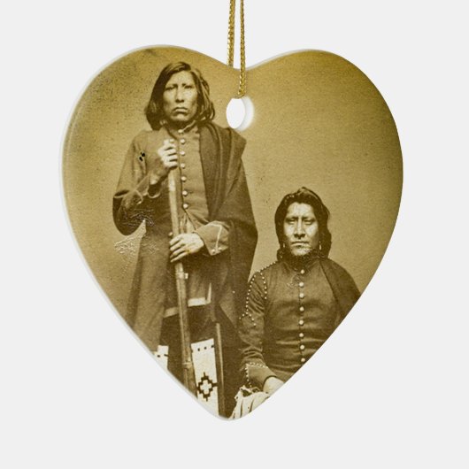 Pawneeの偵察者の1870年代のStereoviewの2ヴィンテージ セラミックオーナメント (右)