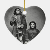 Pawneeの偵察者の1870年代のStereoviewの2ヴィンテージ セラミックオーナメント (裏面)