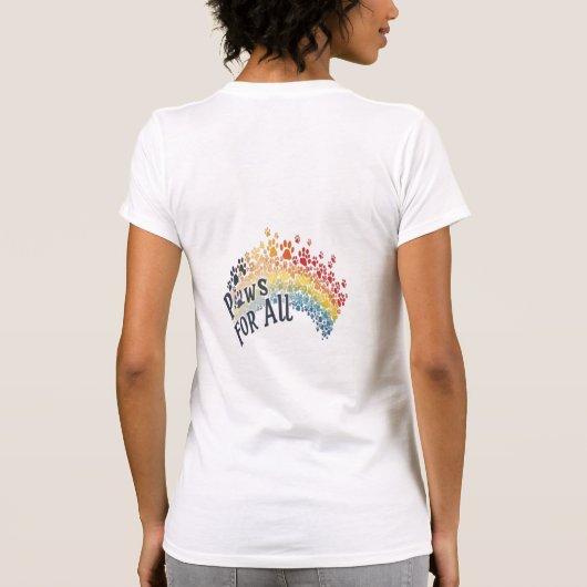 Paws for All – 虹色の肉球のユニティ Tシャツ (裏面)