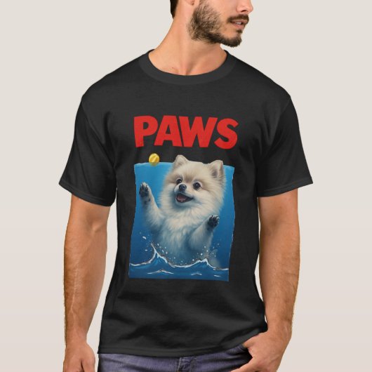 Paws Parody Black dog Chasing a Cute Scared Mouse  Tシャツ (正面)