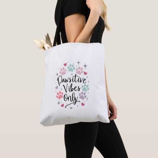 Pawsitive Vibes Only” Tote Bag – Cute Pastel Women トートバッグ (クローズアップ)