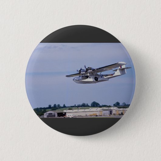 PBY、5A Catalinaの第二次世界大戦の下検分のflyi 缶バッジ (正面)