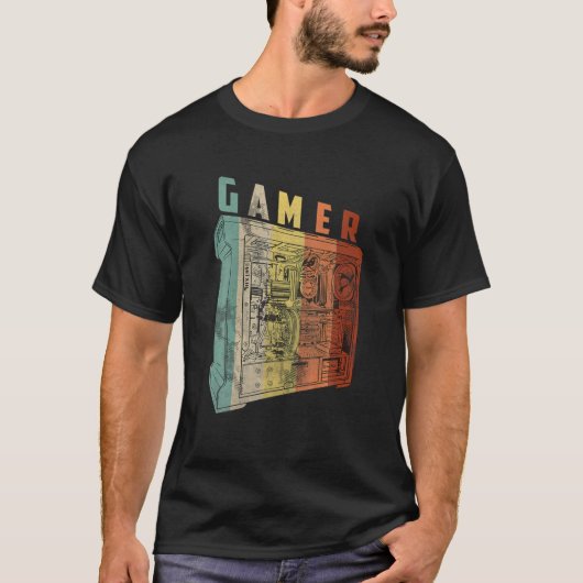 PCゲーマーレトロヴィンテージゲーム Tシャツ (正面)