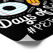 Pe Teacher Survived 67 Days Of School Humor Design ポスター (角)