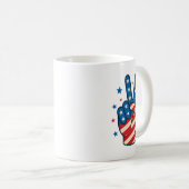 Peace Hand USA Flag 4th of July コーヒーマグカップ (正面右)