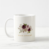 Peace Love and Joy Winter Bouquet Holiday コーヒーマグカップ (左)