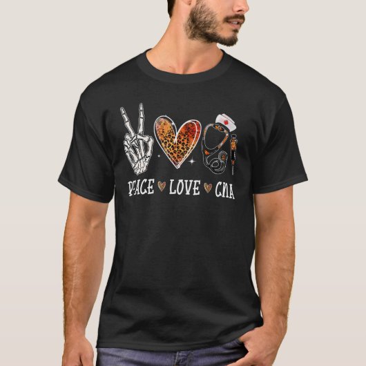 Peace Love Cnaハロウィーンナース認定看護A Tシャツ (正面)