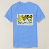 Peace Love Cure Messy Bun Childhood Cancer Awarene Tシャツ (デザイン正面)