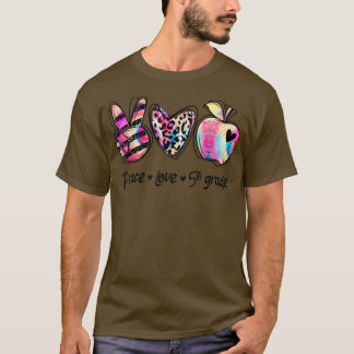 Peace Love Fifth Grade Teacher Girls Team 5th Grad Tシャツ