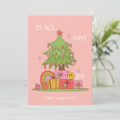 Peace, Love & Joy – ピンクのレトロクリスマスツリー シーズンカード (スタンド正面)