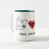 Peace, Love & Presents Christmas ツートーンマグカップ (正面左)