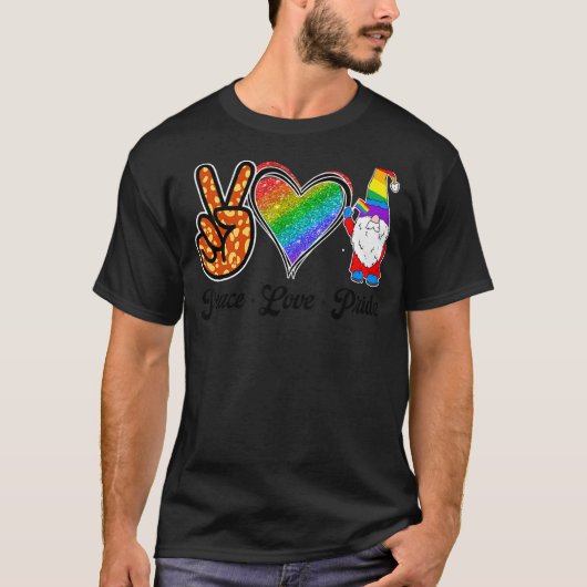 Peace Love Pride Rainbow Heart Gnome LGBT LGBTQ Al Tシャツ (正面)