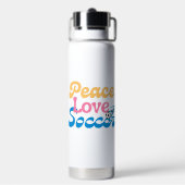"Peace Love Soccer" サッカー選手、コーチ、ファン ウォーターボトル (背面)