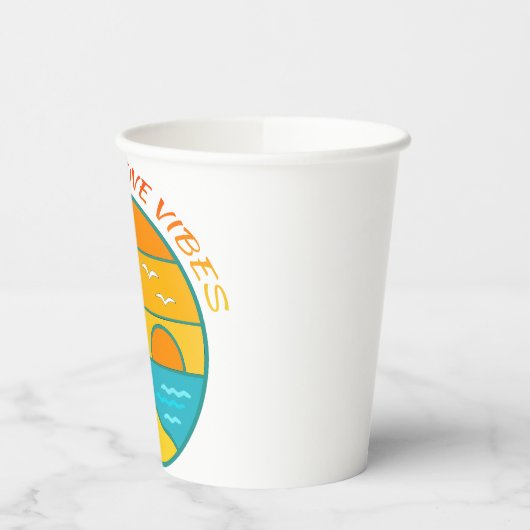 Peace & Love Vibes 紙コップ (左)