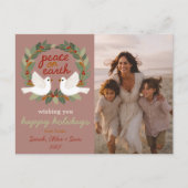 Peace on Earth Dovesクリスマスカスタム写真 シーズンポストカード (正面)